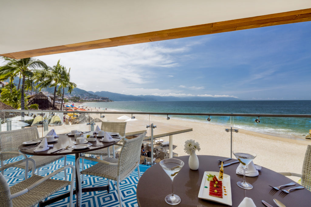 Why every couples needs to make Puerto Vallarta their next romantic getaway in 2017