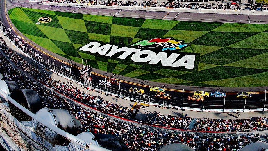 Fans at the 2017 Daytona 500 get an inside look at the future of racing & Kyle Busch weighs in on some of the changes