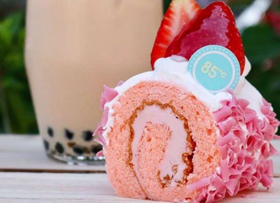 Why Koreatown’s new 85°C Bakery Cafe is worth the wait