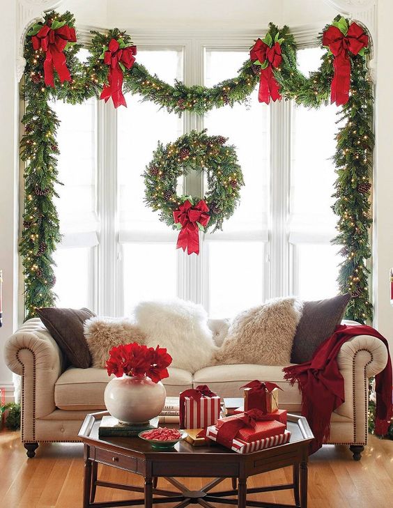 Four Easy Steps To Make Your House Holiday Ready