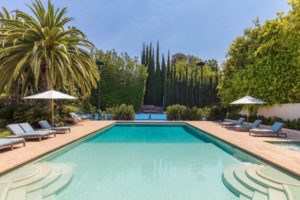 image via toptenrealestatedeals 