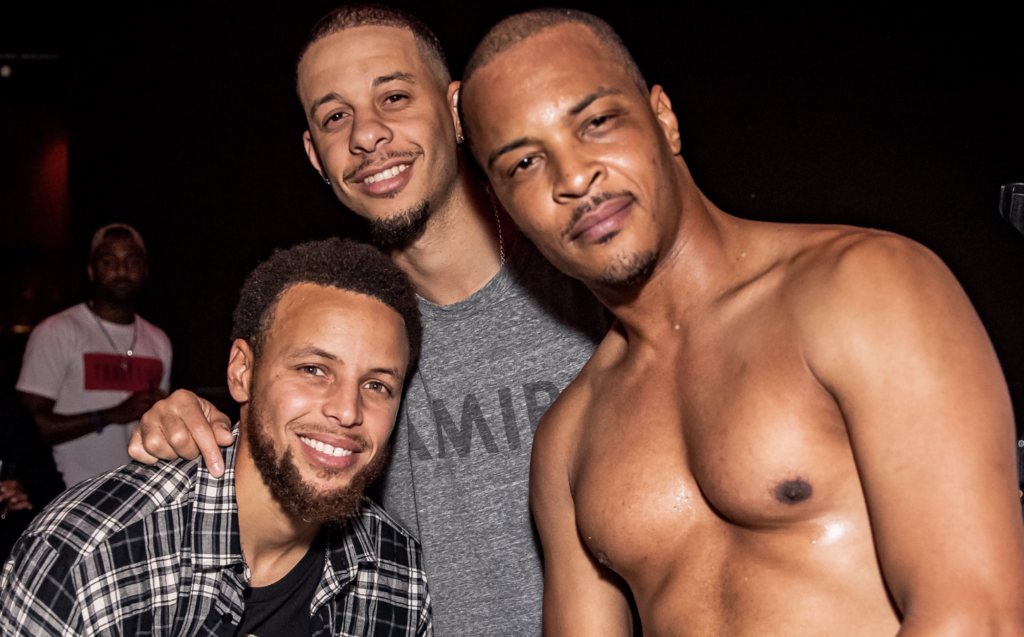 NBA Champion Stephen Curry and brother, Seth Curry, Spotted at Drai’s Nightclub in Las Vegas