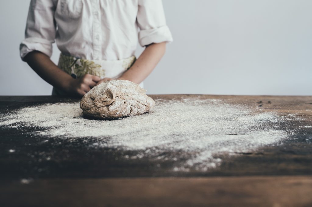 New Celebrity Cooking Disasters Enter Culinary Boot Camp in Return of Food Network’s Worst Cooks in America: Celebrity Edition
