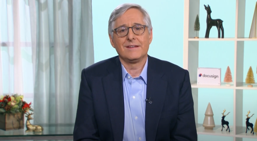 Dan Lyons’ Expert Insights for Peaceful Holiday Gatherings