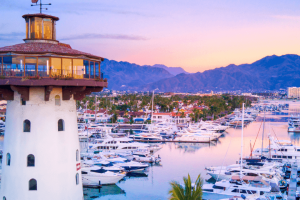 PUERTO VALLARTA BEFORE THE CROWDS